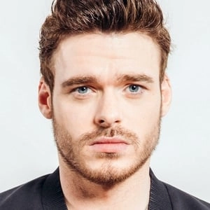 Assistir Richard Madden online grátis no Superfilmes